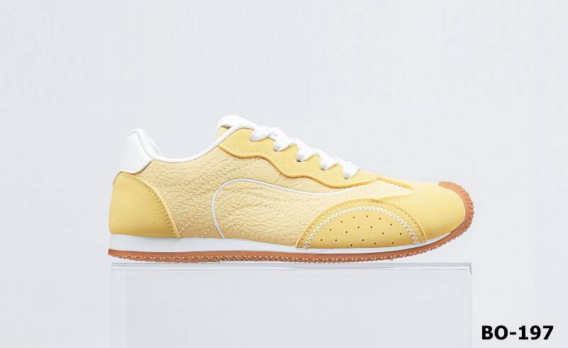 Buty sportowe damskie Roz 36-41 / 12 par